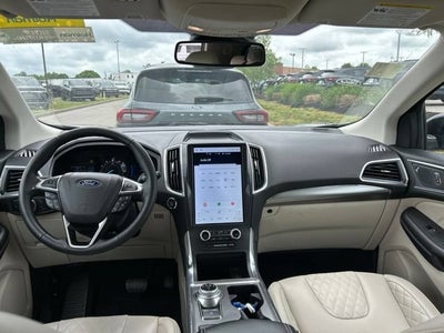 2023 Ford Edge Titanium