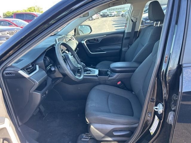 2023 Toyota RAV4 Hybrid LE