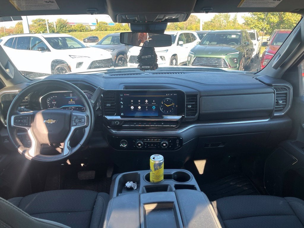 2024 Chevrolet Silverado 1500 LT (2FL)