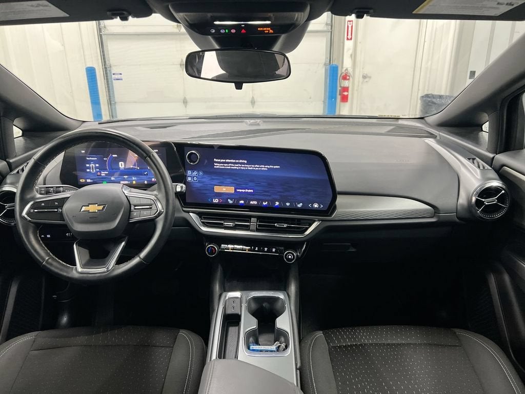 2025 Chevrolet Equinox EV LT