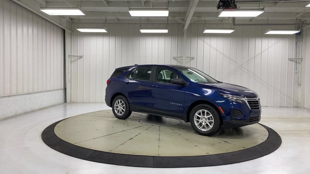 2022 Chevrolet Equinox LS
