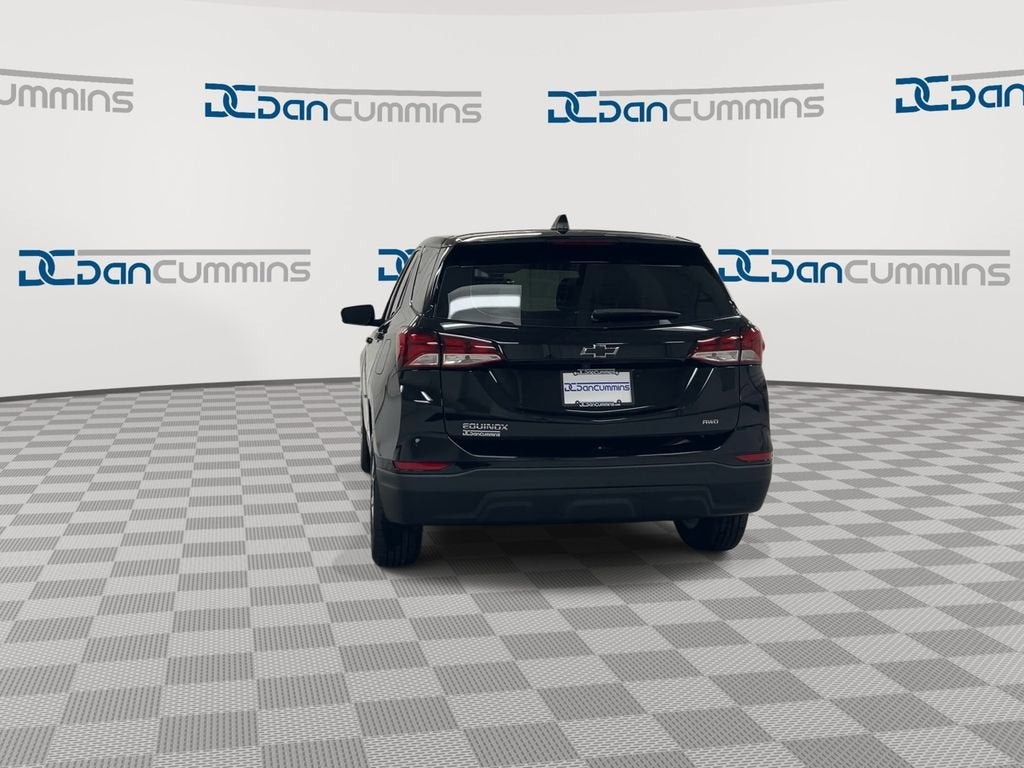 2023 Chevrolet Equinox LS