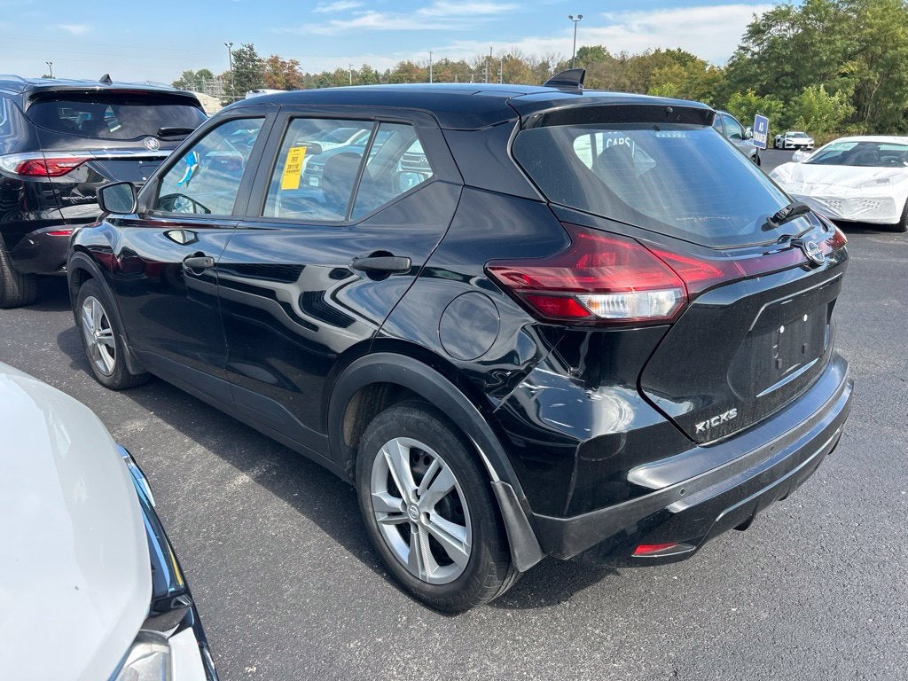 2022 Nissan Kicks S