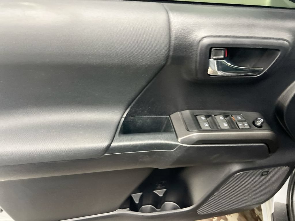 2021 Toyota Tacoma 4WD SR