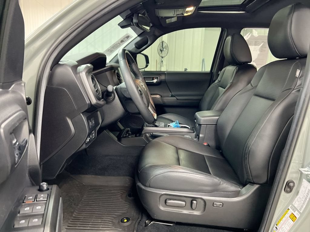 2023 Toyota Tacoma 4WD SR