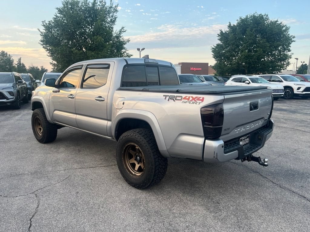2016 Toyota Tacoma SR