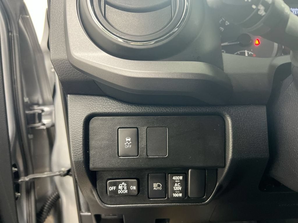 2021 Toyota Tacoma 4WD SR