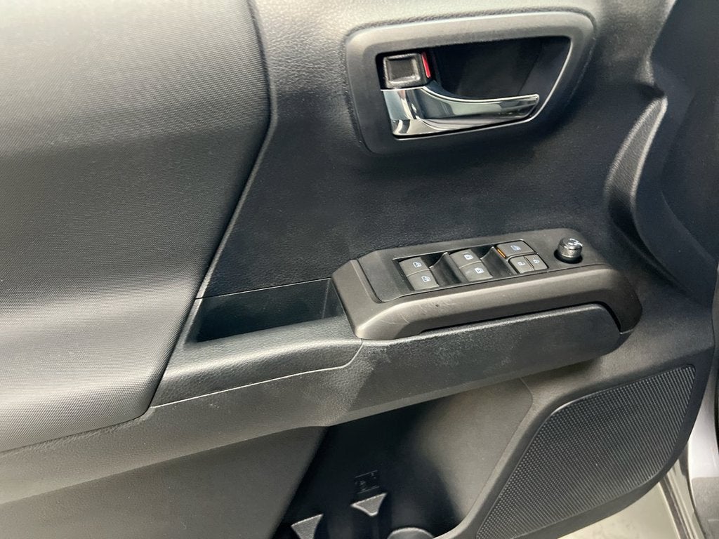2021 Toyota Tacoma 4WD SR