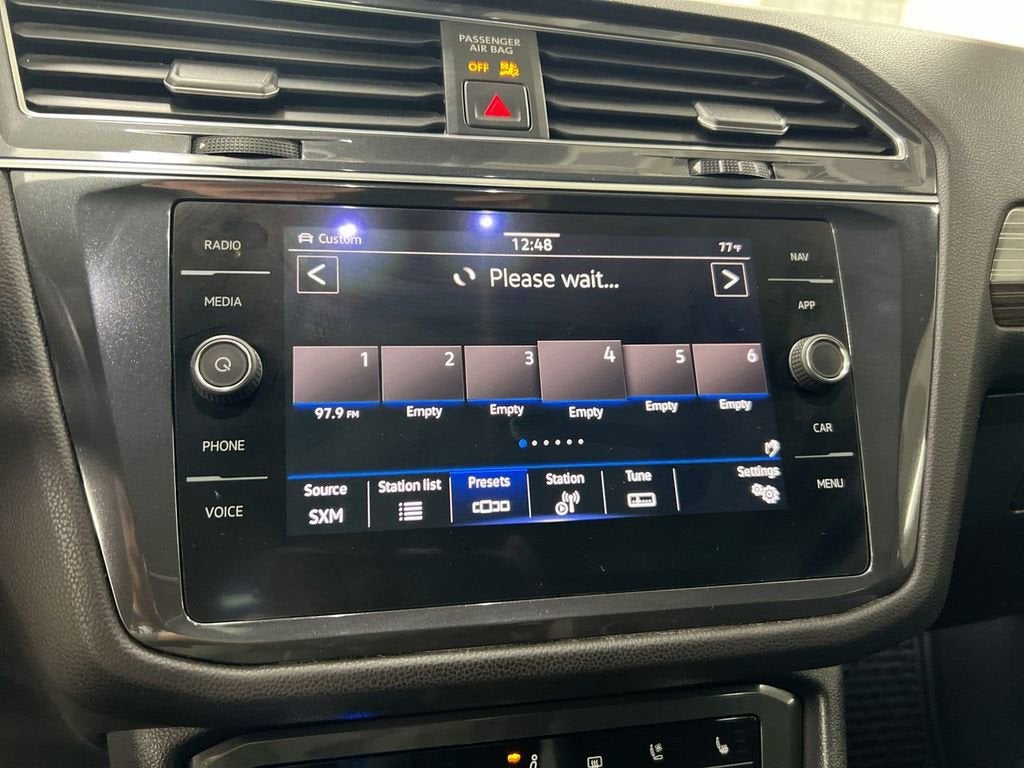 2022 Volkswagen Tiguan SEL R-Line