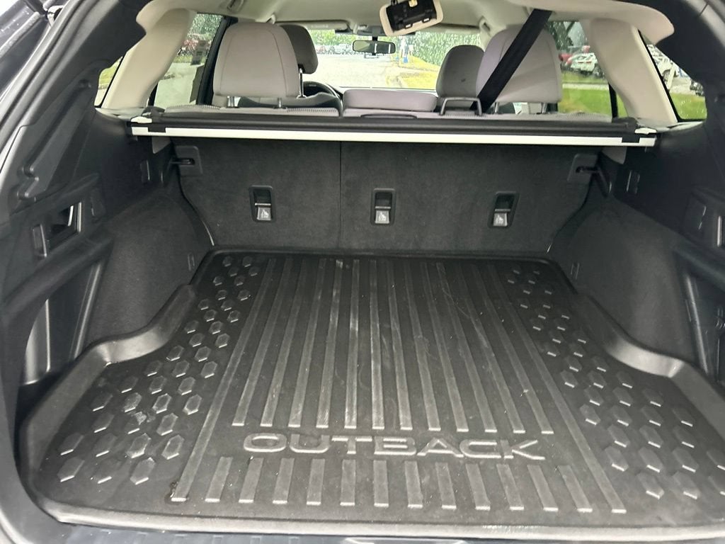 2023 Subaru Outback Premium