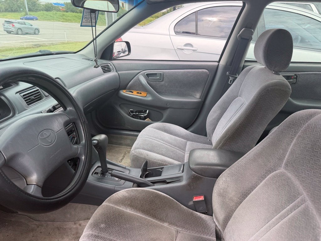 1997 Toyota Camry LE