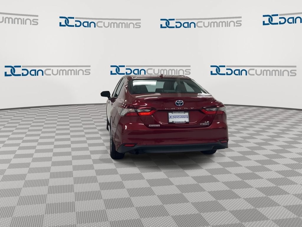 2021 Toyota Camry Hybrid LE
