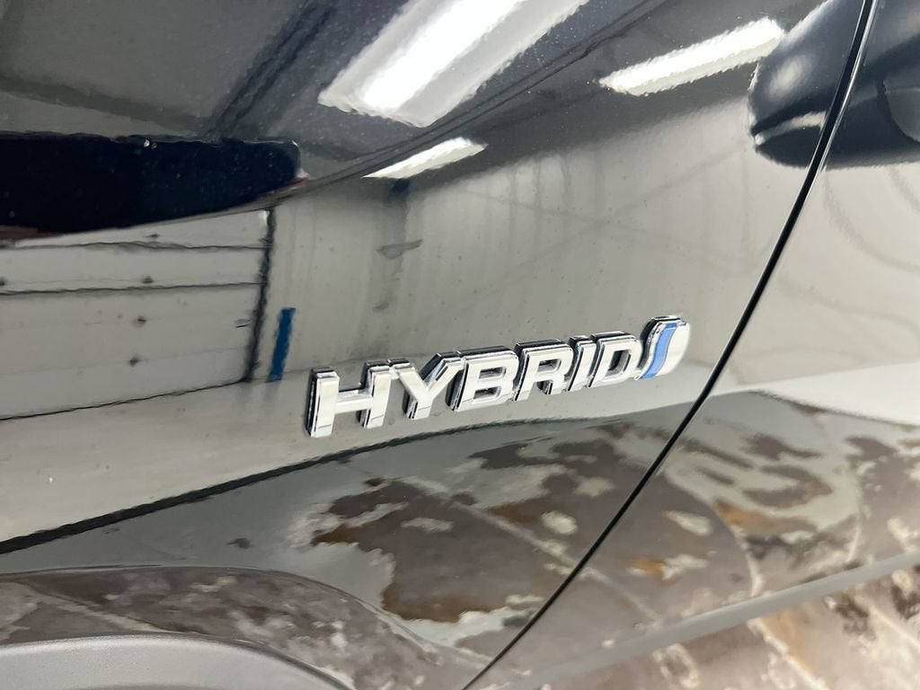2021 Toyota RAV4 Hybrid LE