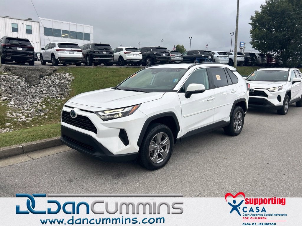 2024 Toyota RAV4 Hybrid LE