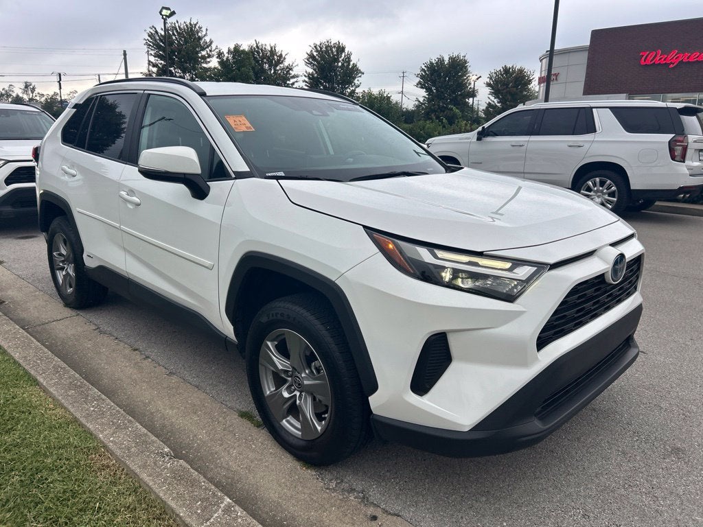 2024 Toyota RAV4 Hybrid LE