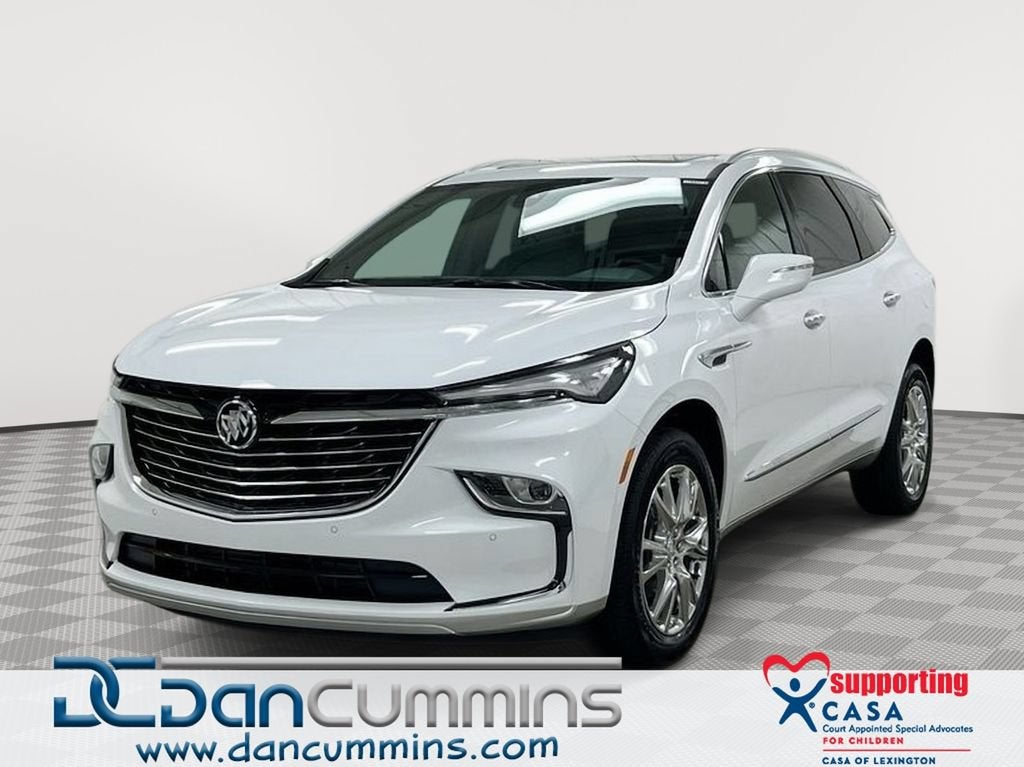 2024 Buick Enclave Essence