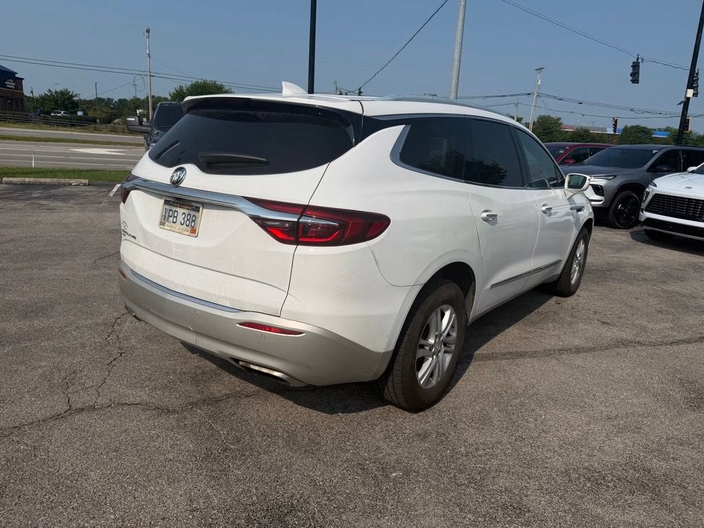 2020 Buick Enclave Essence