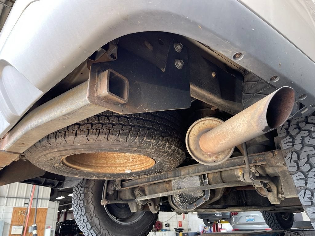 2001 Lincoln Navigator Base