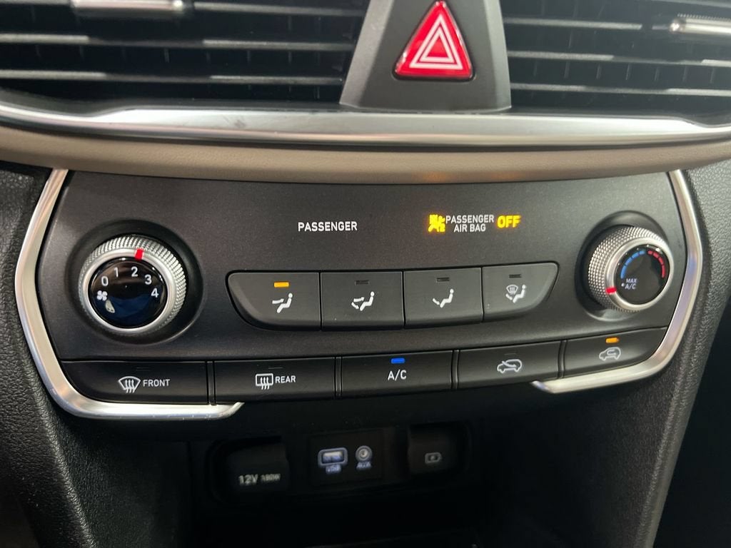 2019 Hyundai Santa Fe SE