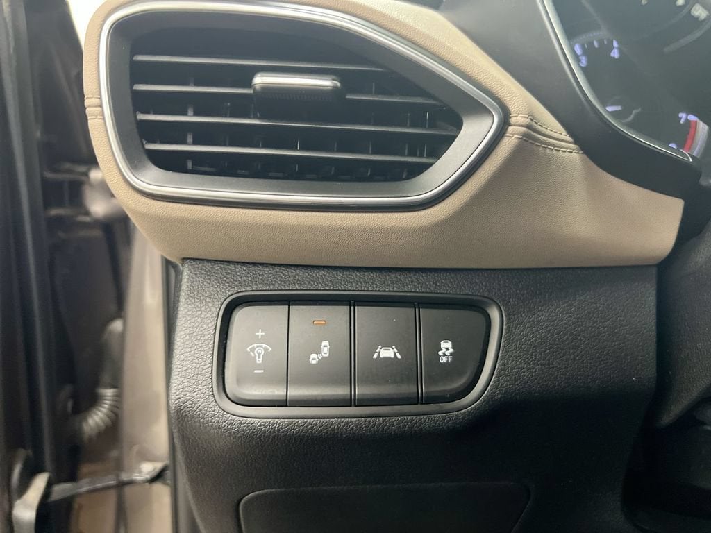 2019 Hyundai Santa Fe SE