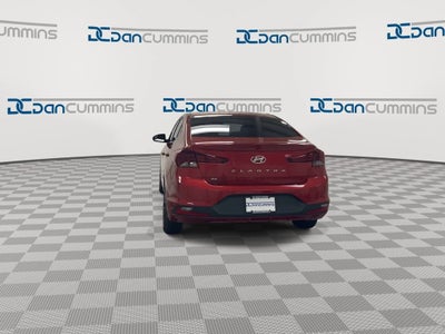 2019 Hyundai Elantra SE