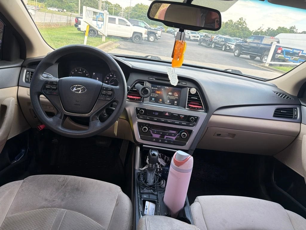 2016 Hyundai Sonata 2.4L SE