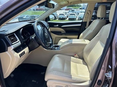 2017 Toyota Highlander XLE