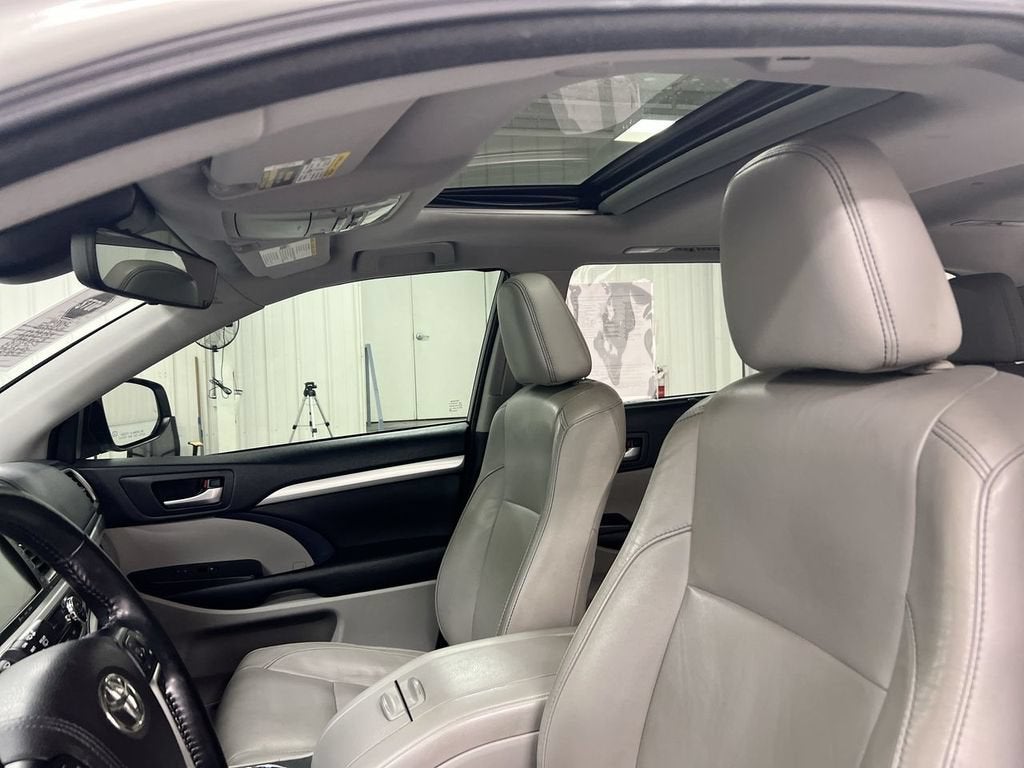 2017 Toyota Highlander XLE