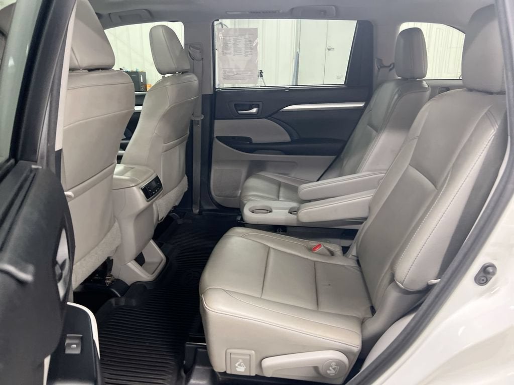 2017 Toyota Highlander XLE