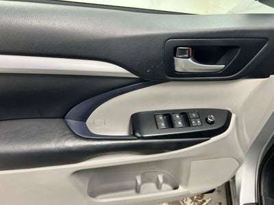 2018 Toyota Highlander SE