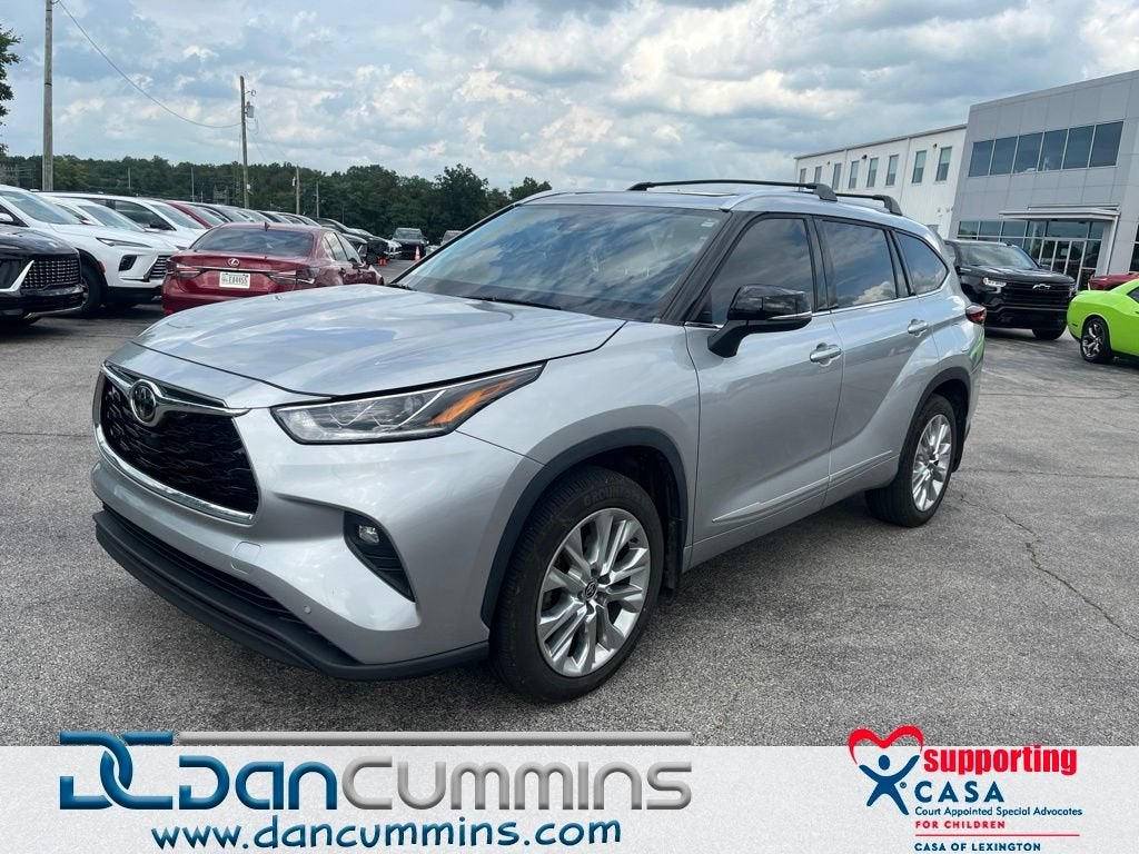 2023 Toyota Highlander L