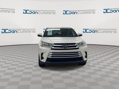 2019 Toyota Highlander LE