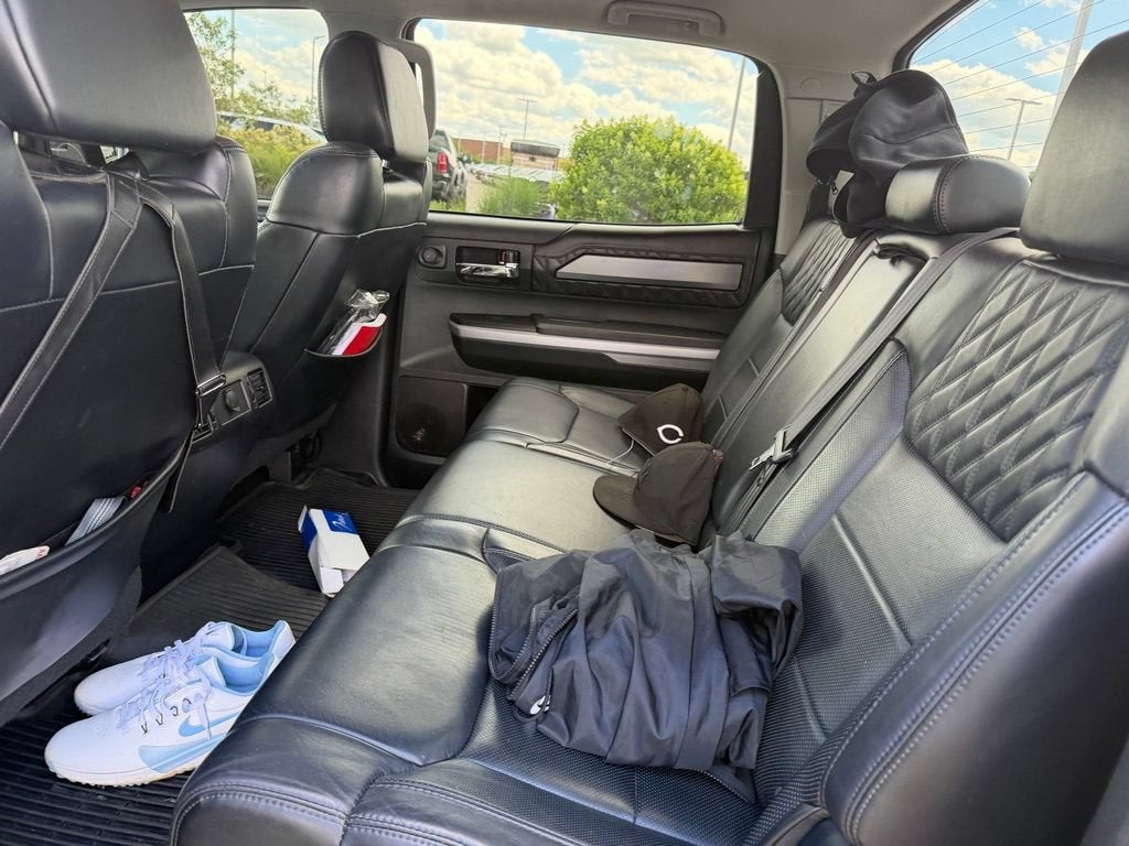 2017 Toyota Tundra 4WD Platinum