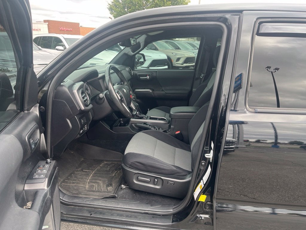 2021 Toyota Tacoma 4WD SR