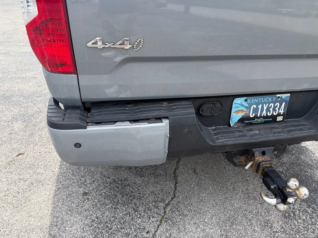 2018 Toyota Tundra 4WD SR5