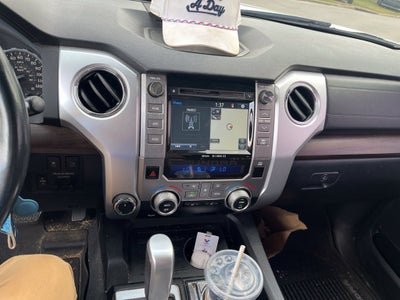 2019 Toyota Tundra 4WD SR5