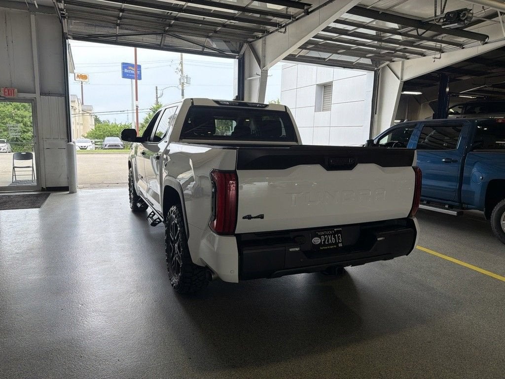 2024 Toyota Tundra 4WD SR5