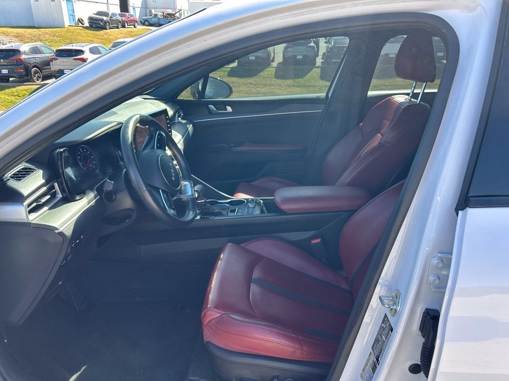 2022 Kia K5 GT-Line