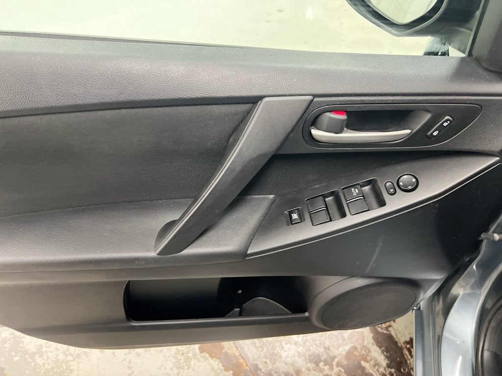 2012 Mazda Mazda3 i Touring