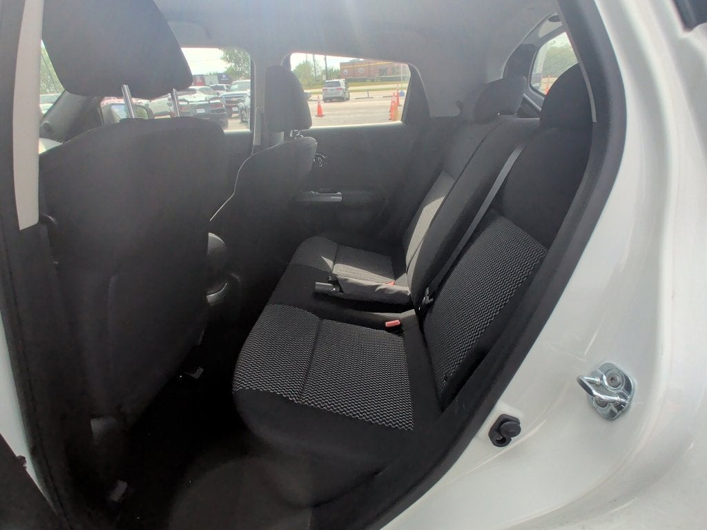 2015 Nissan JUKE S