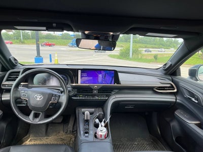 2023 Toyota Crown Platinum