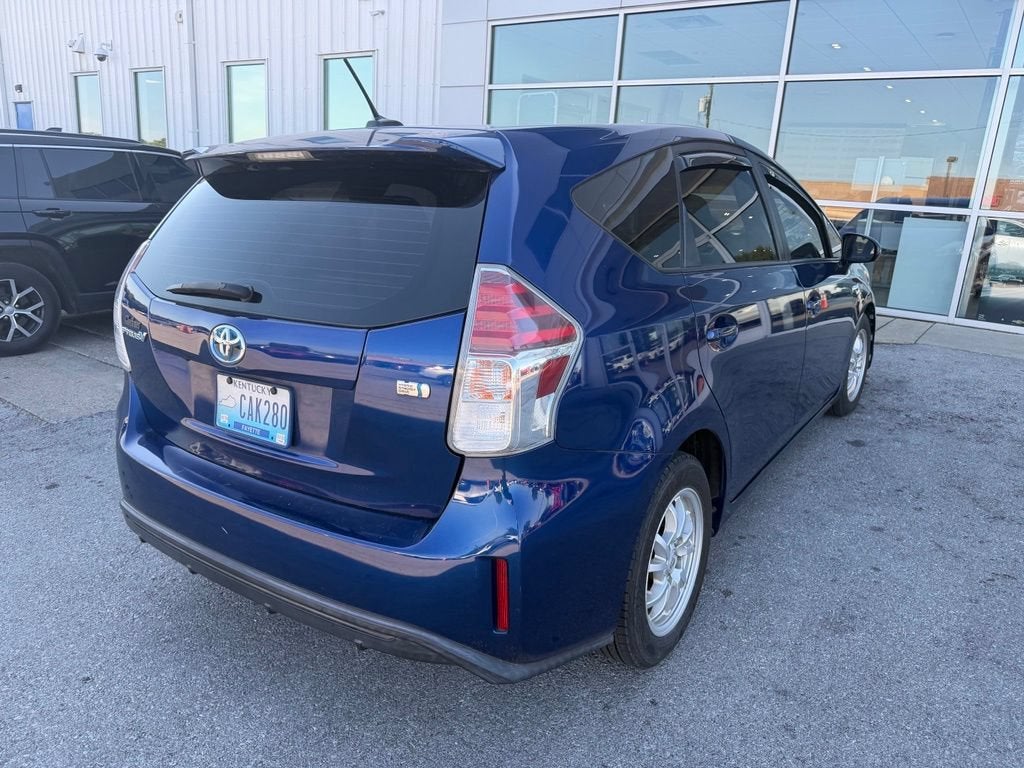 2015 Toyota Prius v Two