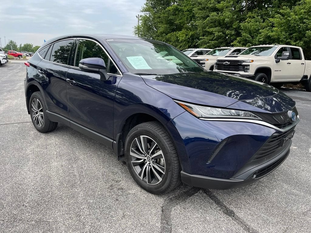 2022 Toyota Venza LE