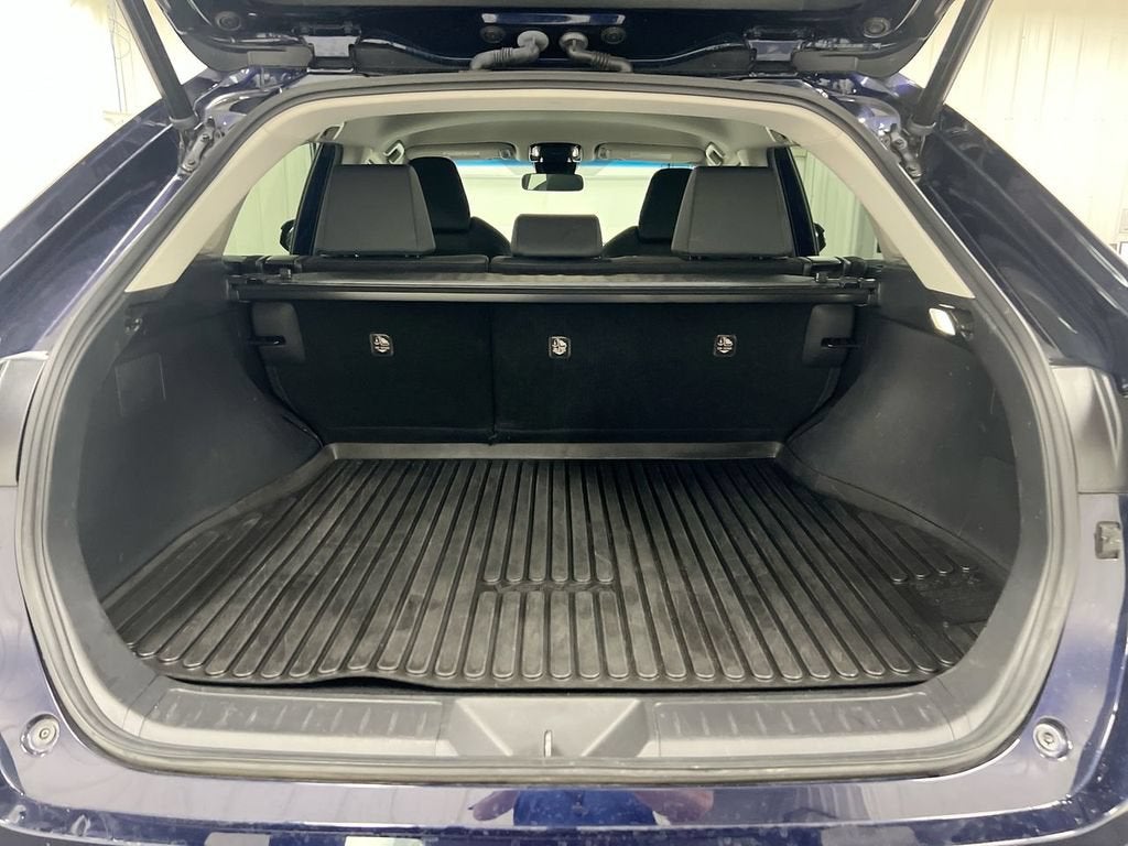 2022 Toyota Venza LE