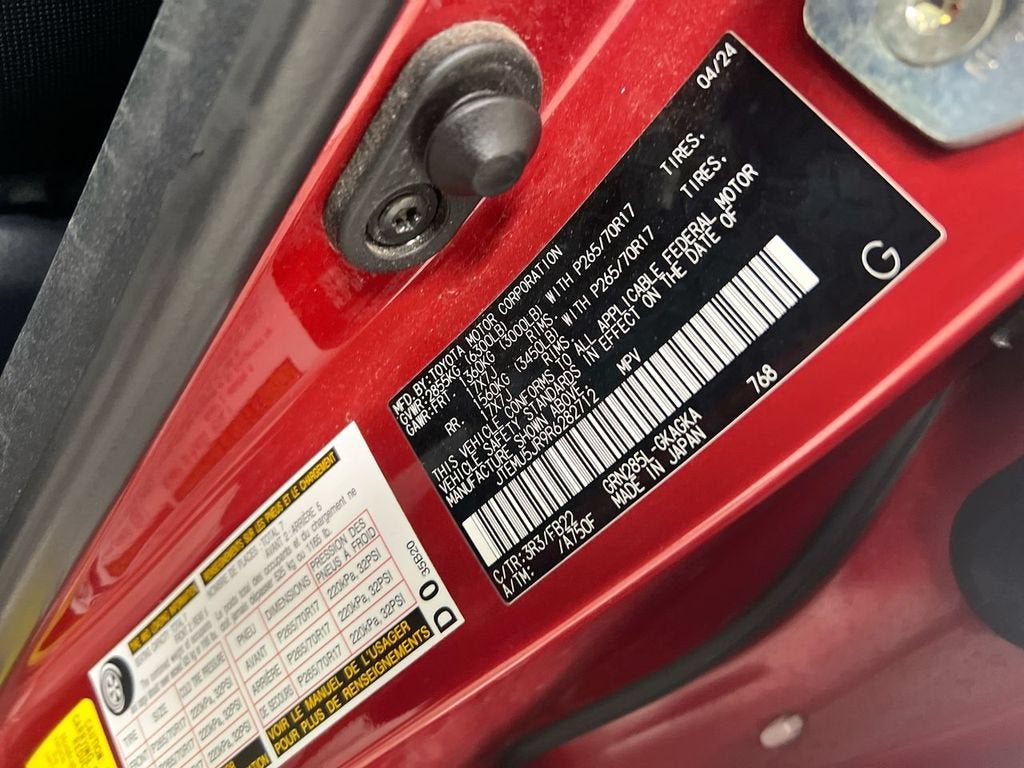 2024 Toyota 4Runner SR5