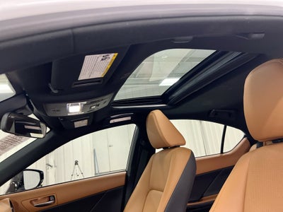 2025 Lexus IS IS 350 F SPORT Design