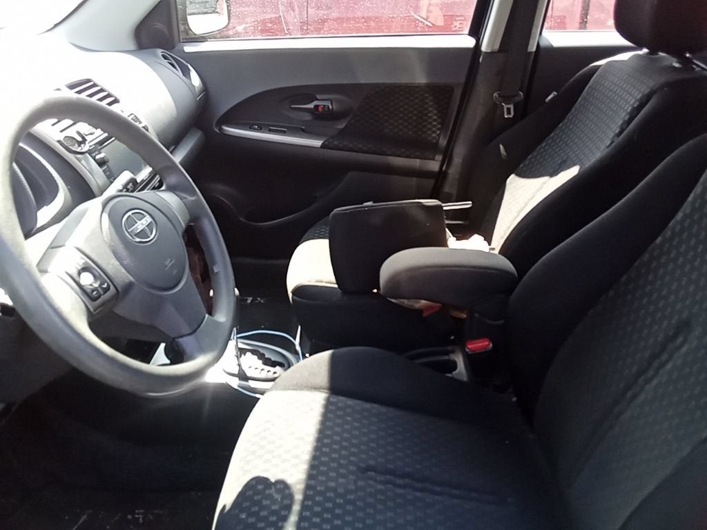 2014 Scion xD Base