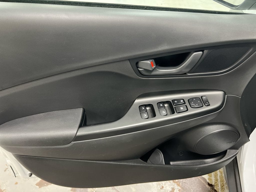 2020 Hyundai Kona SEL Plus