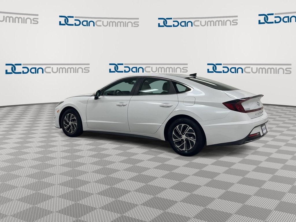 2022 Hyundai Sonata Hybrid Blue