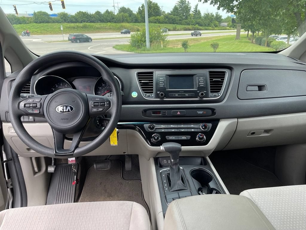 2018 Kia Sedona LX